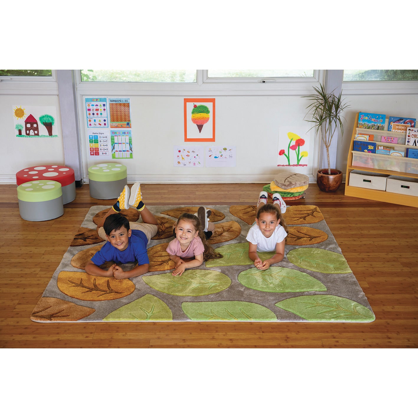 Seasonal Leaves Carved Carpet